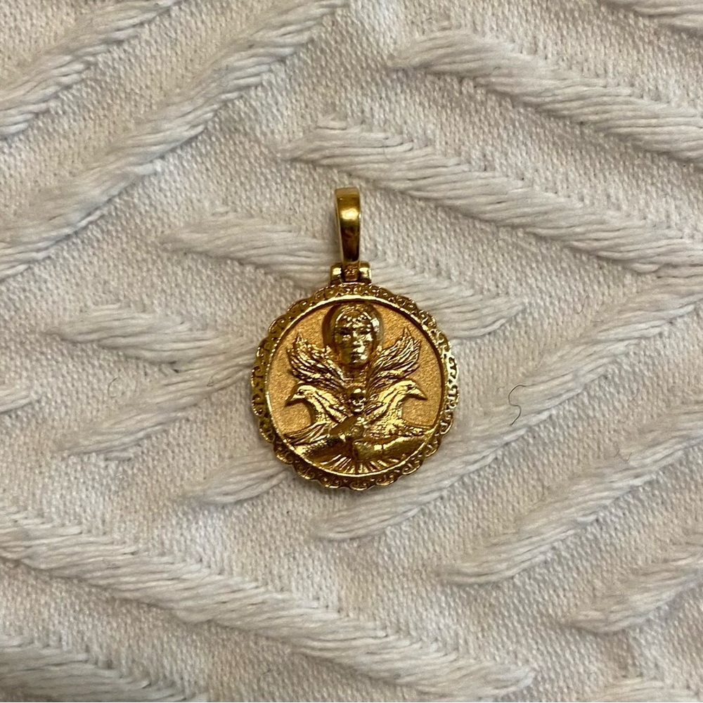 AWE INSPIRED MORRIGAN MINI PENDANT!